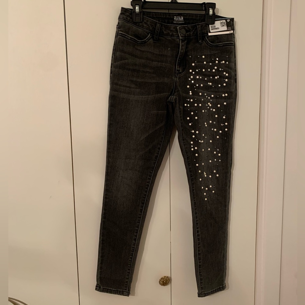Women Black skinny jeans